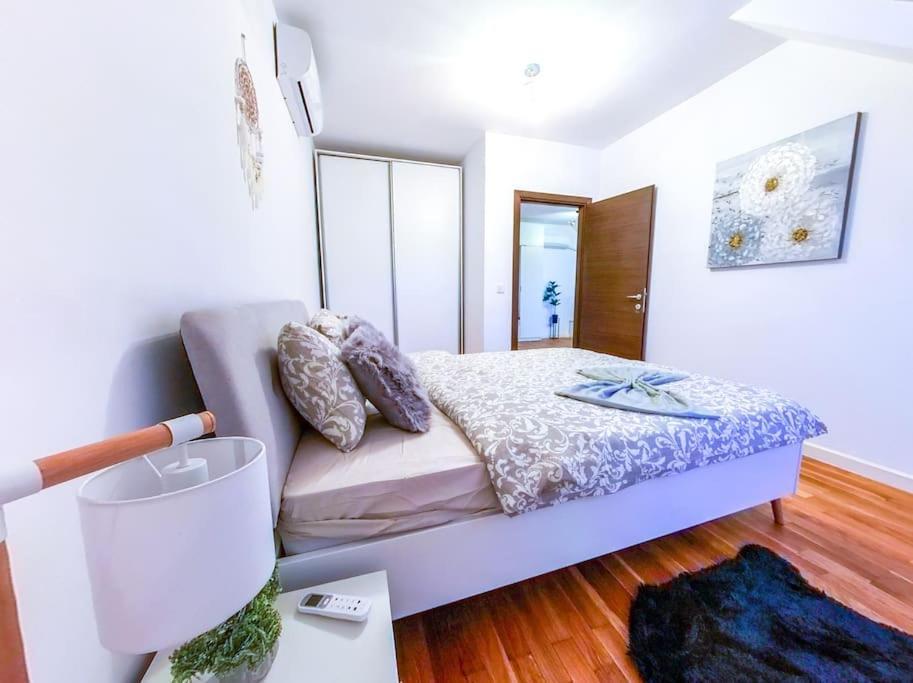 Bucharest Central D Apartment Luaran gambar