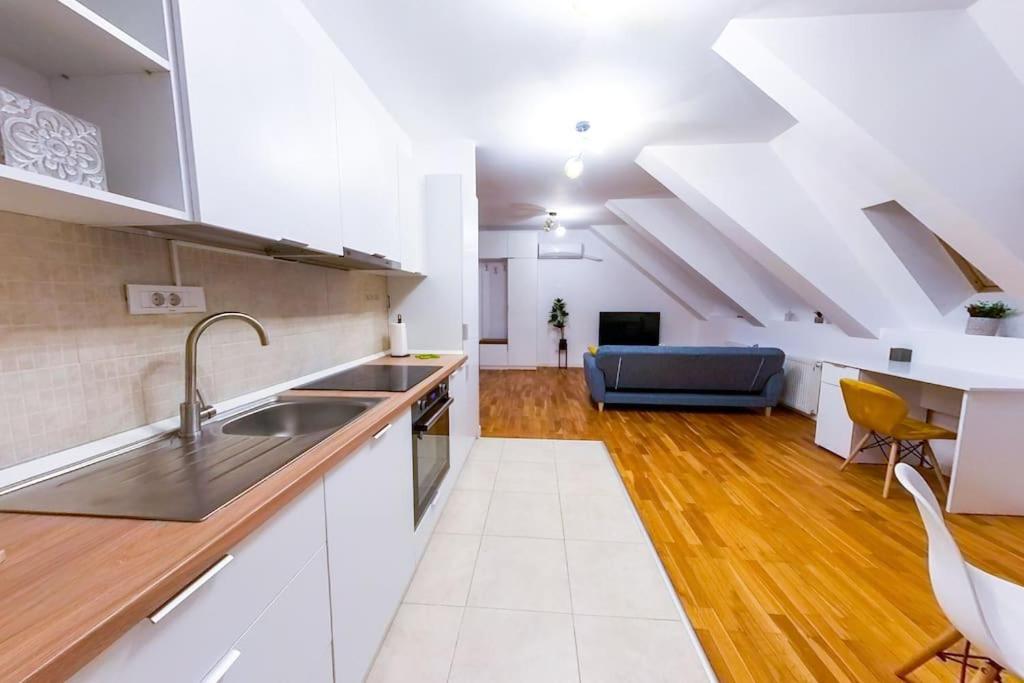 Bucharest Central D Apartment Luaran gambar